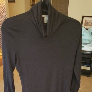 Women's grey turtleneck top